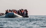  البحرية الملكية تقدم المساعدة لـ352 مرشحا للهجرة غير الشرعية