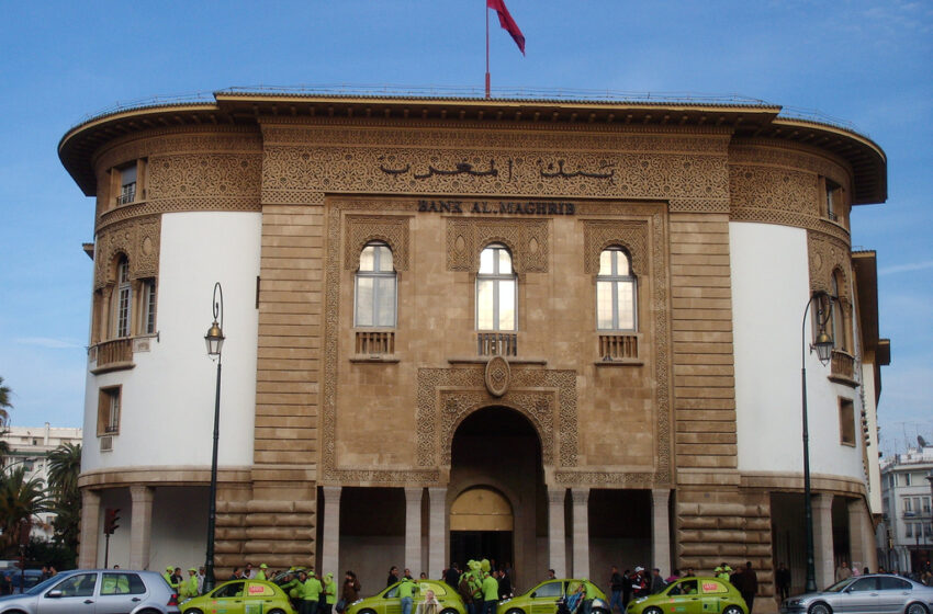 السوق النقدية: تراجع عجز السيولة البنكية إلى 69 مليار درهم