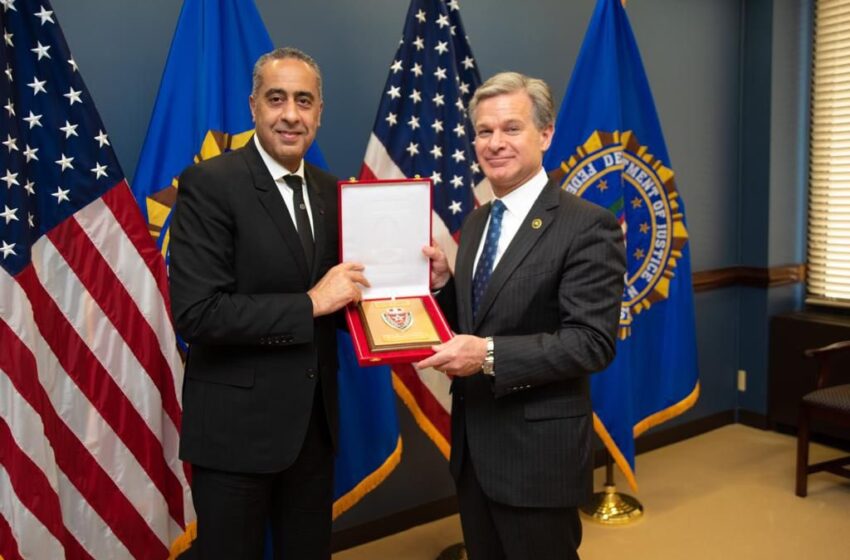 حموشي يلتقي بكريستوفر راي مدير مكتب التحقيقات الفيدرالي الأمريكي