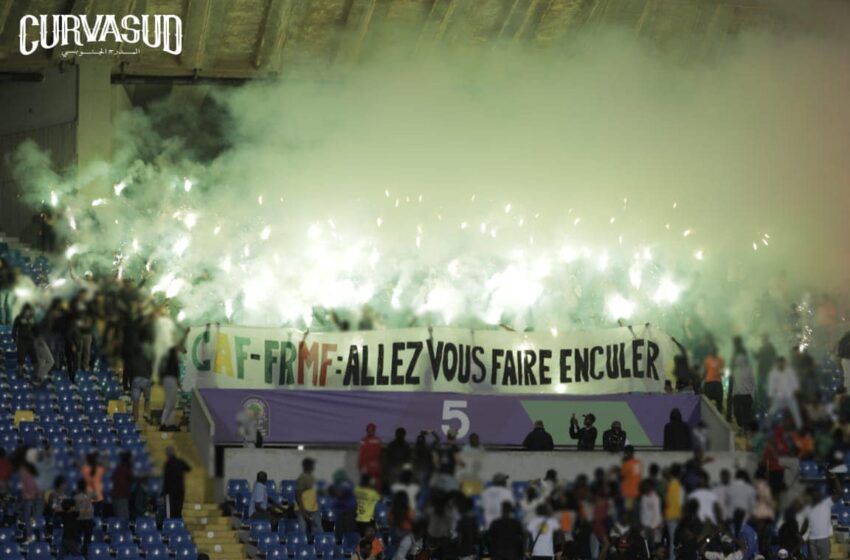 بسبب الديربي..جمهور الرجاء يقتحم ملعب محمد الخامس ويبعث برسائل خطيرة + فيديو