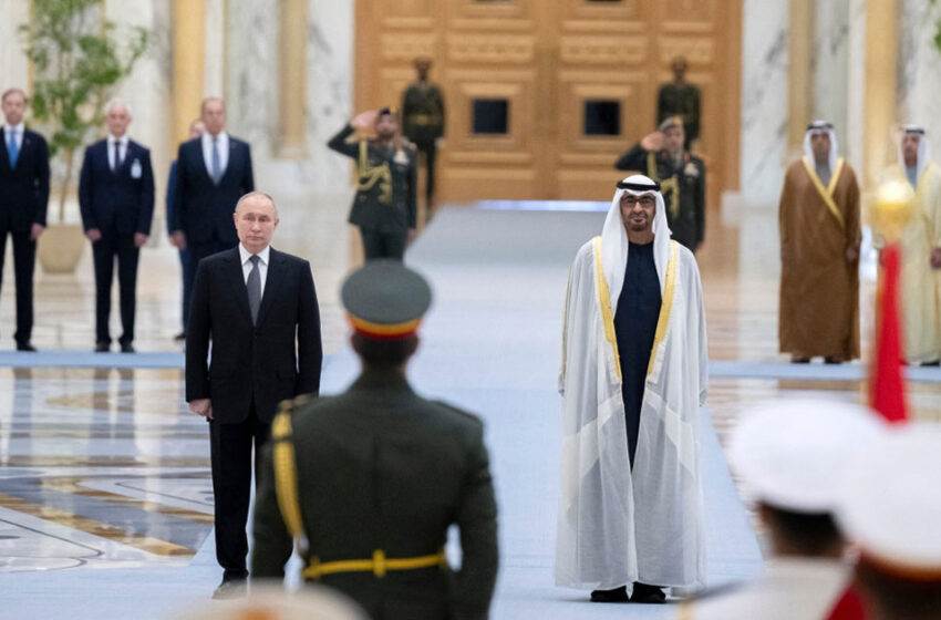 استقبال رسمي لبوتين في أبوظبي قبل توجهه إلى السعودية