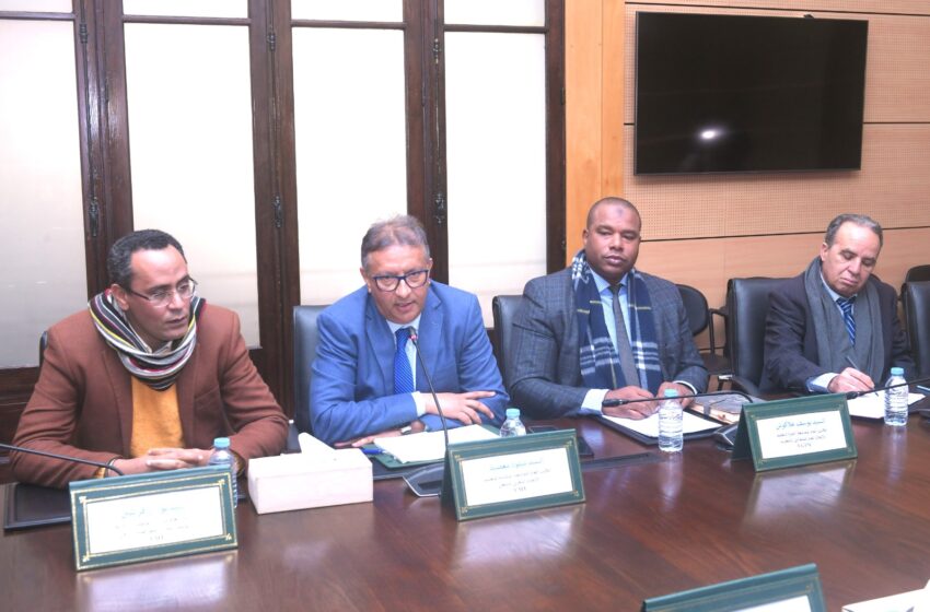 34 نقطة ضمن اتفاق الحكومة والنقابات التعليمية..أبرزها فسخ النظام الأساسي إضفاء صفة الموظف العمومي على كافة العاملين