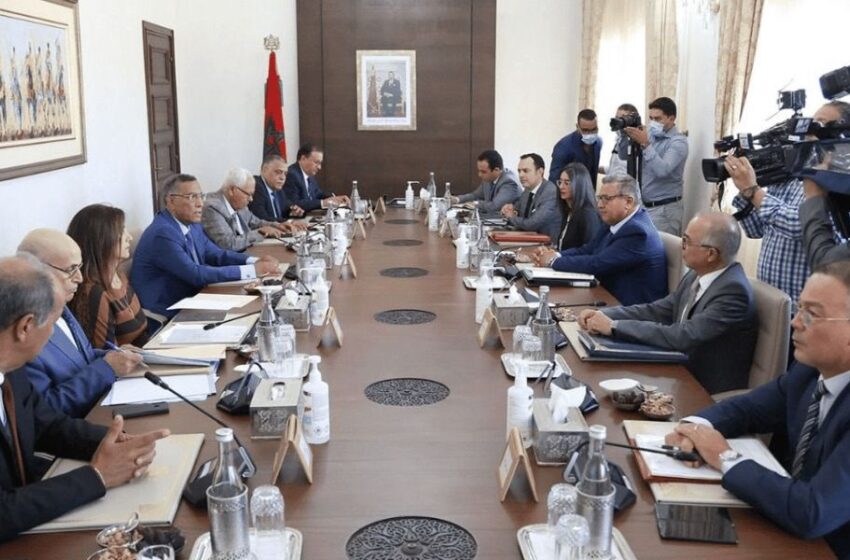 المركزيات النقابية تجمع على أهمية الاتفاق الموقع مع الحكومة حول الزيادة العامة في الأجور