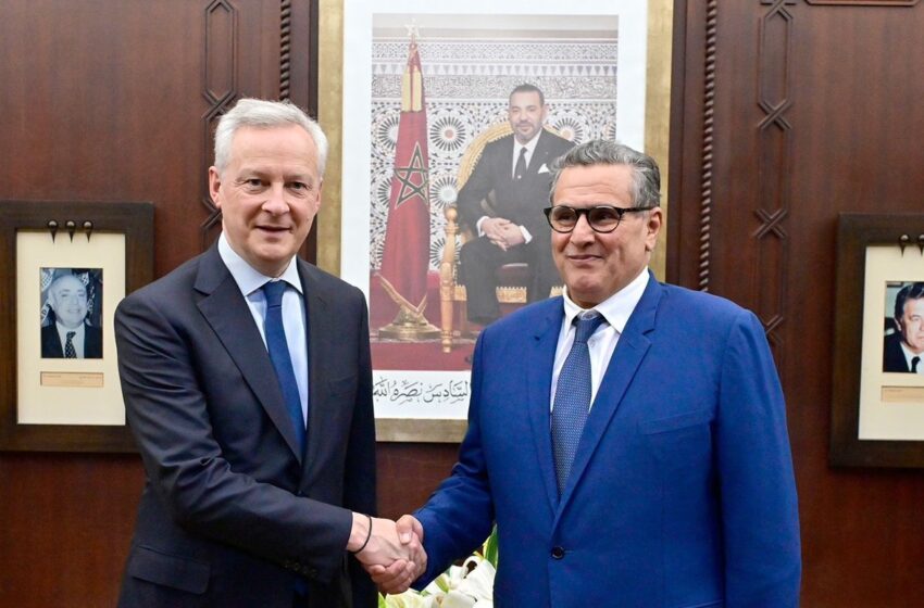 المغرب وفرنسا يسعيان الى “تعاون جديد” على صعيد الطاقات النظيفة والنقل