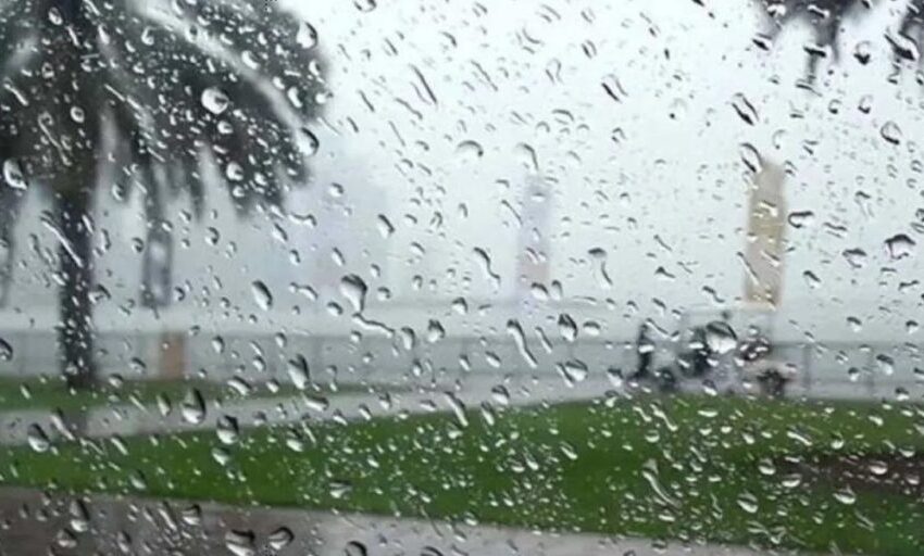 طقس السبت.. أجواء حارة نسبيا مع زخات مطرية بعدة مناطق