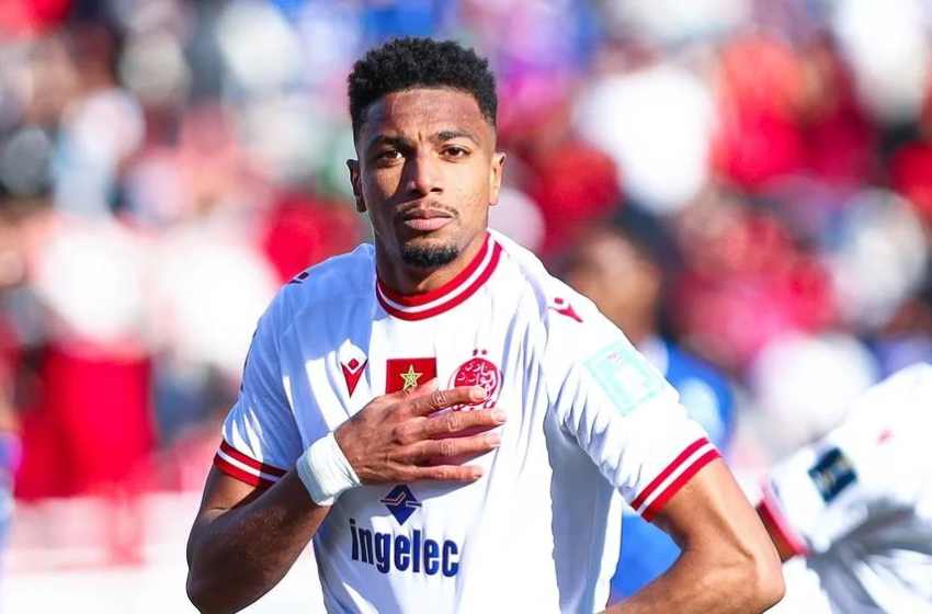 العملود يعتذر للجيش ويرهن بقاءه مع الوداد بشروط