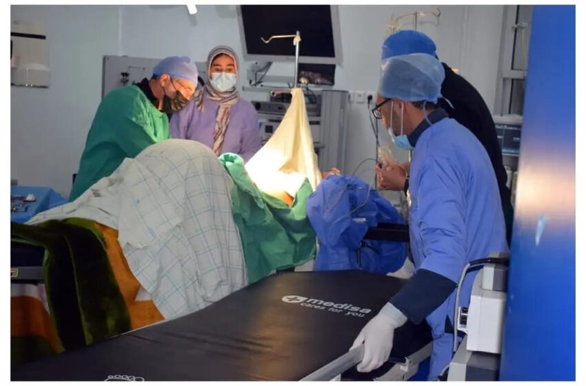 أزيد من 1300 مستفيدا من خدمات قافلة طبية وجراحية بميدلت