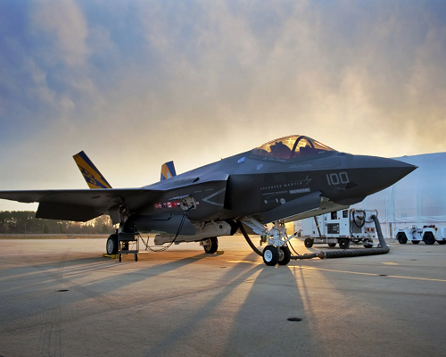 f 35 مقاتلة